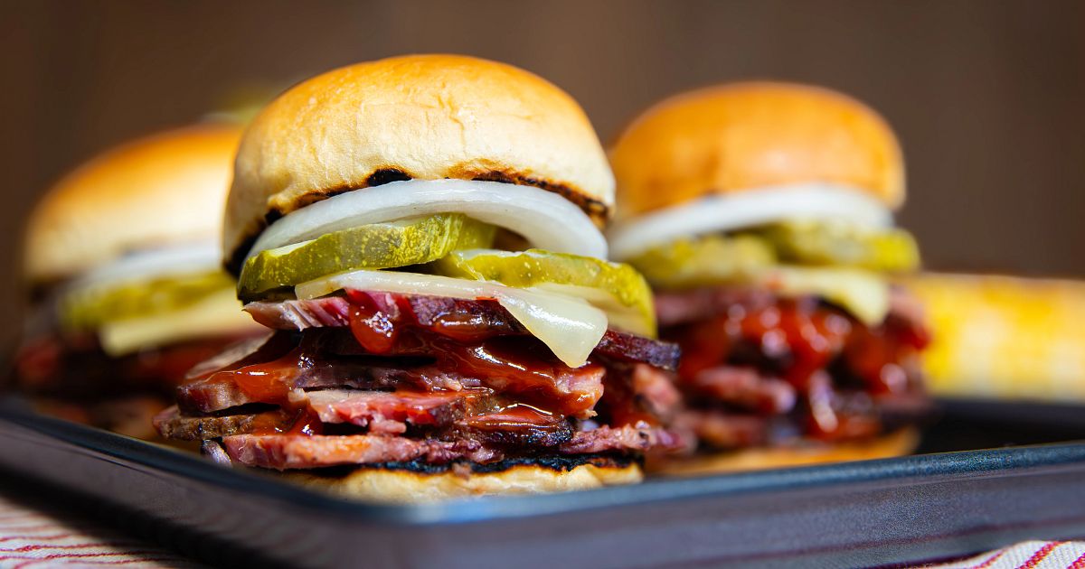 Smoked Brisket and Grillo’s Pickles® Slider | Beef Loving Texans | Beef Loving Texans is your one-st